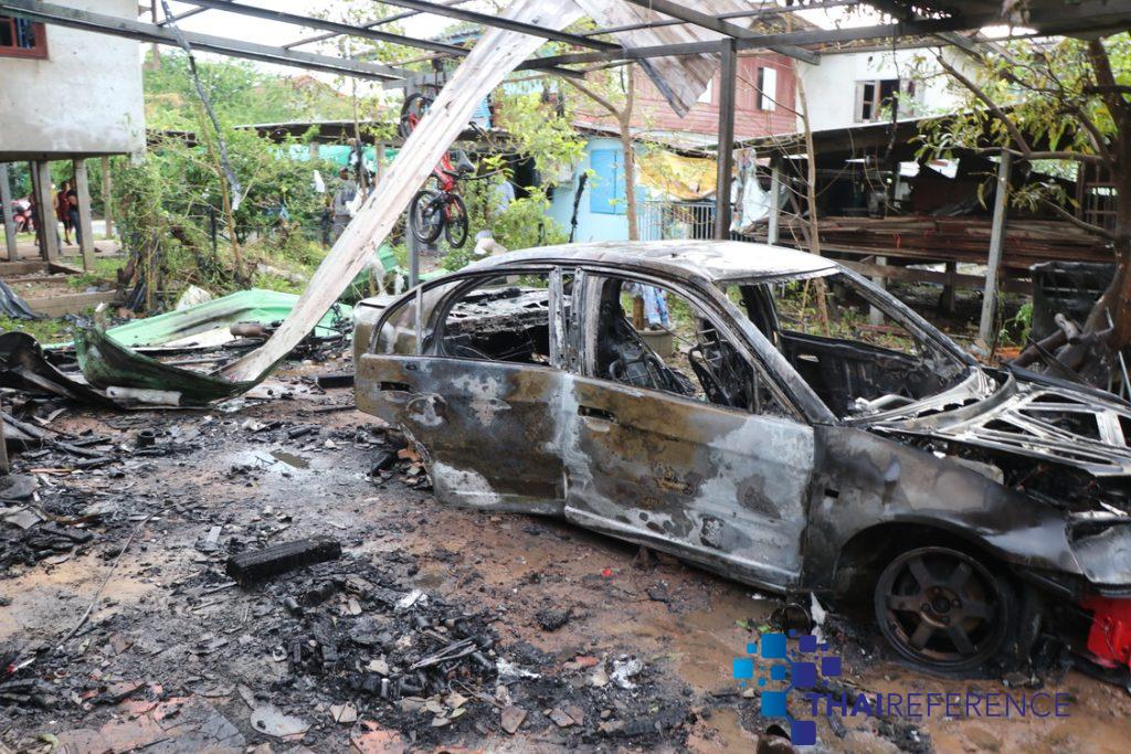 อ่างทอง พลุระเบิดไฟไหม้บ้านรถยนต์เสียหาย1คันรถจักรยานยนต์เสียหาย1คัน ไม่มีผู้ได้รับบาดเจ็บและเสียชีวิต อาสาไทยยืนยัน Thai Reference