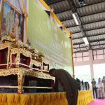สระแก้ว องคมนตรีเชิญสิ่งของพระราชทานมอบแก่เจ้าหน้าที่ที่ปฏิบัติภารกิจกองกำลังป้องกันชายแดน