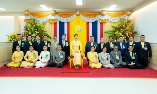 นครปฐม พลตรีหญิง คุณหญิง ปภัสสร วัชรหทัยพัทธ์ เป็นผู้แทนพระองค์ไปในพิธียกช่อฟ้าพระวิหารพระพุทธเมตตาประทานพร และเปิดอาคารศูนย์ไตเทียม วัดไผ่ล้อม