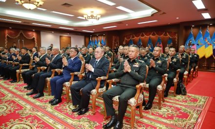 ลพบุรี รองผู้บัญชาการทหารบก เดินทางเป็นประธาน เนื่องในวันการบินทหารบก ประจำปี 68 เพื่อระลึกถึงวีรกรรมอันหาญกล้า ของวีรชนนักบินทหารบก