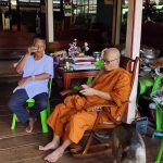 อุทัยธานี ผู้ใหญ่บ้านพร้อมพวก 3 คนบุกกฏิเจ้าอาวาสร้องใช้เงินผิดวัตถุประสงค์ หาว่ามั่วเด็ก แต่ไล่หลักฐานเอาผิด สำนักพุทธรุดตรวจสอบ  