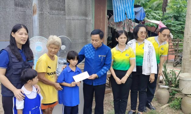 “สจ.ณัฐชนนท์ พรรัตนอนันต์” เขต 2 อ.เมืองแพร่ “ส่งมอบ” บ้านตามโครงการช่วยเหลือผู้ด้อยโอกาสในการสร้างที่พักอาศัยฯ