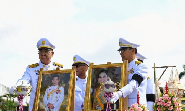 ผู้ว่าแพร่ “อัญเชิญ”ถ้วยรางวัลพระราชทาน การแข่งขันเดิน-วิ่ง “DENCHAI RUN 2025 : Half Ep.1″ฉลอง 60 ปีอำเภอเด่นชัย- 40 ปีโรงพยาบาลสมเด็จพระยุพราชเด่นชัย