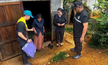 น่าน กองอำนวยการรักษาความมั่นคงภายในภาค 3 ส่วนแยก 2 พร้อมจิตอาสา มอบผ้าห่มกันหนาวให้ผู้พิการ ประชาชนกลุ่มเปราะบาง 