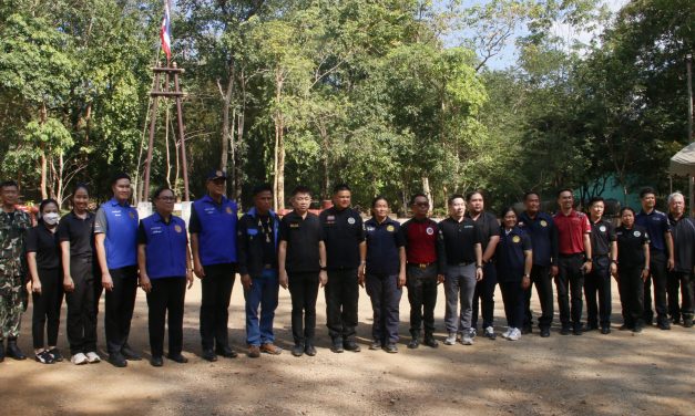 กาญจนบุรี ลดหมอกควัน PM 2.5 สภาลมหายใจกาญจนบุรี มอบเครื่องเปล่าลม ให้ภาคีเครือข่ายพื้นที่เสี่ยงเกิดไฟป่า 