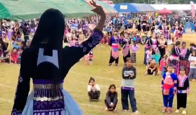 แม่ฮ่องสอน ประเพณีปีใหม่ม้งบ้านปางเกี๊ยะ 20-23 ธ.ค.68 สืบสานวัฒนธรรมและอนุรักษ์กีฬาชนเผ่าม้ง มีพี่น้องม้งมาร่วมงานถึง 11 หมู่บ้าน