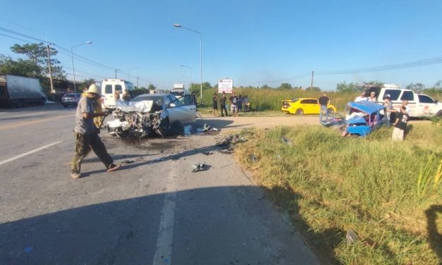 ปทุมธานี ปลัดหนุ่มพึ่งกลับจากงานเลี้ยงถูกเก๋งข้ามเลนชนอัดก๊อปปี้ดับ