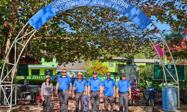 ตร.สภ.เมืองพังงา ตรวจเยี่ยมเกาะหมากน้อย  พร้อมด้วยชุดปฏิบัติการชุมชนสัมพันธ์ (ชมส.) สภ.เมืองพังงา 