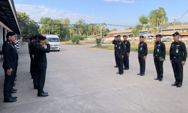 จ.พิษณุโลก กองบัญชาการช่วยรบที่ 3 ตรวจความพร้อมของยานพาหนะ