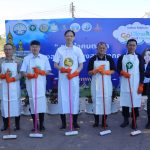 สกลนคร จัดกิจกรรมรณรงค์ “รวมใจคนตลาด ล้างสะอาด สร้างสุขให้ทุกคน” ตามหลักสุขาภิบาล