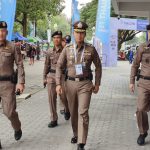 ผู้การนครปฐม  ตรวจเยี่ยมกำลังเจ้าหน้าที่ตำรวจพร้อมยกระดับการออกตรวจดูแลความปลอดภัยให้กับนักกีฬา ประชาชน นักท่องเที่ยว