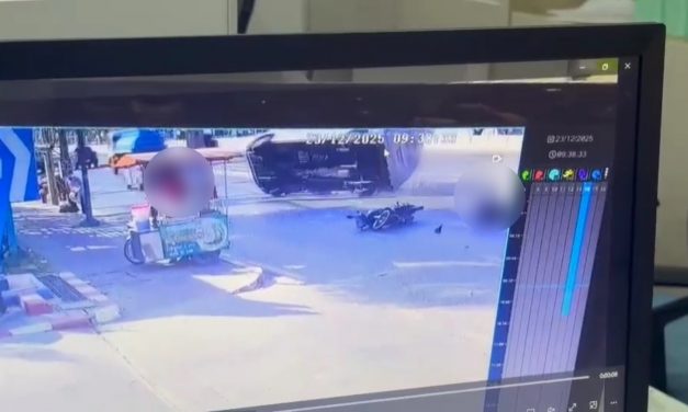 นนทบุรี ปาฏิหาริย์หลวงปู่เอี่ยม คนขับรถ อบต.ท่าอิฐ พาปลัด อบต.ไปประชุม เจออุบัติเหตุรถพลิกคว่ำรอดชีวิตเหลือเชื่อ