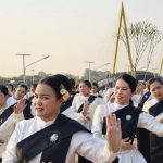 ชาวอ่างทอง รวมใจภักดิ์รำถวายอาลัยรักพระพันปีหลวงกิจกรรมน้อมรำลึกในพระมหากรุณาธิคุณ  สมเด็จพระนางเจ้าสิริกิติ์ พระบรมราชินีนาถ พระบรมราชชนนีพันปีหลวง