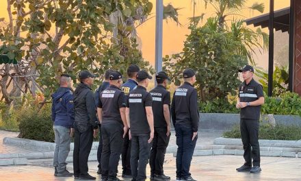 มุกดาหาร ตม ร่วมกับหน่วยความมั่นคงกวาดล้างอาชญากรรม