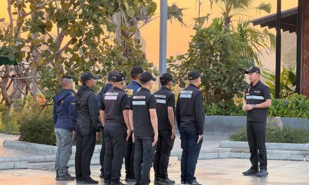 มุกดาหาร ตม ร่วมกับหน่วยความมั่นคงกวาดล้างอาชญากรรม