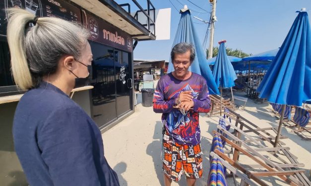 นนทบุรี  หนุ่มฉกทรัพย์สาวมาเที่ยวลงเล่นน้ำ ขึ้นฝั่งมาของหาย