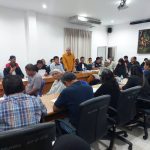 ชาวบ้าน ต.เขาคราม อ.เมืองกระบี่ สุดทน ร้อง อบต.เอาผิด รง.แปรรูปยางพารา ยักษ์ใหญ่ ส่งกลิ่นเหม็นมานาน  หากแก้ปัญหาไม่เสร็จภายใน 15 วัน ขู่ชุมนุมใหญ่ หน้า รง.