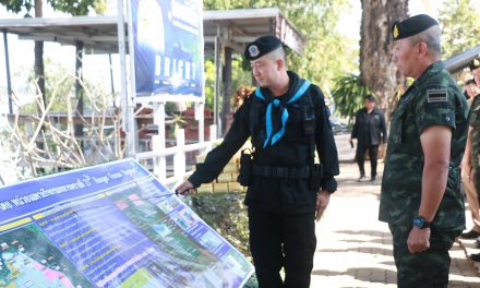หนองคาย ผบ.ทบ.ลงพื้นที่ตรวจเยี่ยมการปฏิบัติภารกิจของ กองกำลังสุรศักดิ์มนตรี พร้อมทั้งมอบนโยบาย เน้นย้ำคุมเข้มป้องกันสิ่งผิดกฎหมายตามแนวชายแดน ไทย – ลาว 