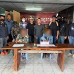 พะเยา แจ้งเบาะแส ตร.เข้าทลายพบเฒ่าวัย 66 ซุกยาบ้าเกือบ 300 เม็ด