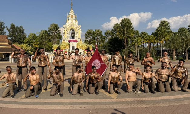 พะเยา อบอุ่นรับนายสิบใหม่! ผกก.สภ.เมืองพะเยาพาชมพื้นที่ วิ่งทดสอบกำลังใจรอบเมือง ก่อนชำระกายที่กว๊านพะเยา เสริมขวัญกำลังใจตำรวจรุ่นใหม่