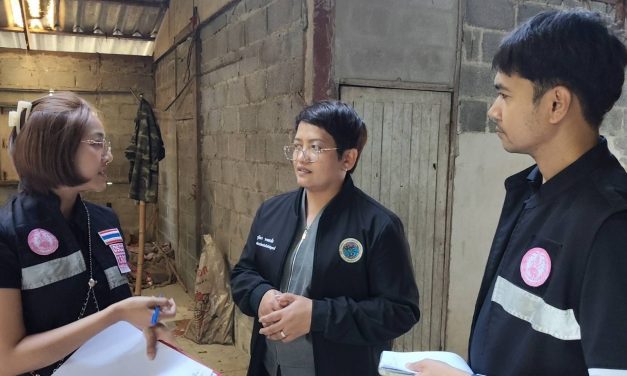 พม.ปทุมธานี เข้าช่วยเหลือครอบครัว9ชีวิตแล้วส่วนความคืบหน้าการซ่อมแซมบ้านคาดว่าเสร็จพรุ่งนี้