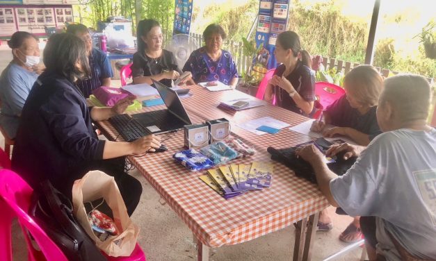 สปส.นครปฐม รณรงค์ ส่งเสริมและประชาสัมพันธ์ เชิญชวนให้แรงงานที่ประกอบอาชีพอิสระ และประชาชนทั่วไป ขึ้นทะเบียนเป็นผู้ประกันตนรายใหม่                                                