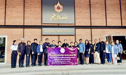 นครปฐม ผู้ตรวจราชการกรมพัฒนาฝีมือแรงงานมอบชุดเครื่องมือประกอบอาชีพทำกินช่างอเนกประสงค์ 5รุ่น 99 คน                                   