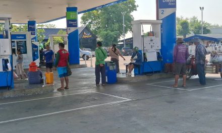 สุโขทัย เกษตรกรฝากนายกคนใหม่ลงมาช่วยเหลือคนรากที่ต้องสู้กับน้ำมันขาดแคลน