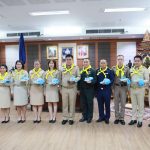 ผู้ว่าราชการจังหวัดเชียงราย รับรายงานตัวผู้สำเร็จการฝึกอบรมจิตอาสา 904 กลับหน่วยต้นสังกัด พร้อมมอบนโยบายขับเคลื่อนงานจิตอาสาพระราชทานในพื้นที่