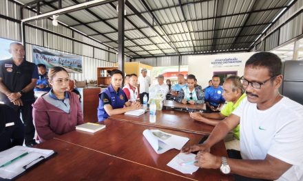 พังงา พบปัญหาน้ำเน่าเสียลงชายหาดที่เกาะยาวใหญ่ ลำรางธรรมชาติปลายทางถูกเปลี่ยนสภาพทำน้ำไม่ไหลจนเน่าเสีย