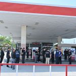 ผู้ว่าราชการจังหวัดนครปฐม นำหน่วยงานที่เกี่ยวข้อง ลงพื้นที่ตรวจสอบสถานีบริการน้ำมันเชื้อเพลิง