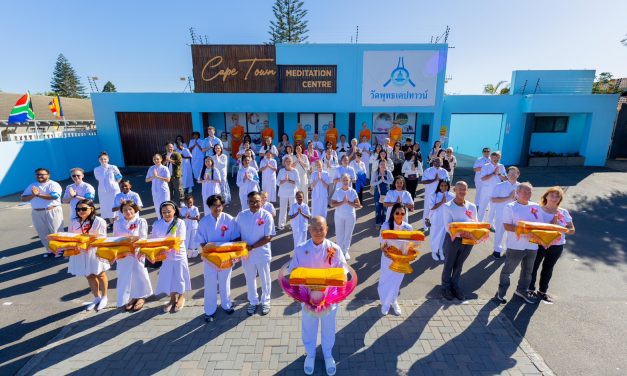 ปทุมธานี ศรัทธาหลากเชื้อชาติร่วมสมโภชหลวงปู่สดผู้ค้นพบวิชชาธรรมกาย องค์แรกใน