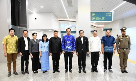 รมต.ว่าการกระทรวงการต่างประเทศสาธารณรัฐประชาชนจีน และรมต.ว่าการกระทรวงการต่างประเทศไทย เดินทางถึงจังหวัดกระบี่ เตรียมหารือกลไกความร่วมมือไทย–จีน