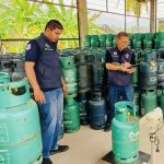 ชั่งตวงวัดเชียงราย ลุยตรวจร้านแก๊ส พบผิด 3 ราย ปรับรวม 30,000 บาท