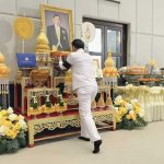 ปทุมธานี รองผู้ว่าฯ อัญเชิญผ้าไตรพระราชทาน พิธีอุปสมบทนาคในพระบรมราชานุเคราะห์ วันอาสาฬหบูชา