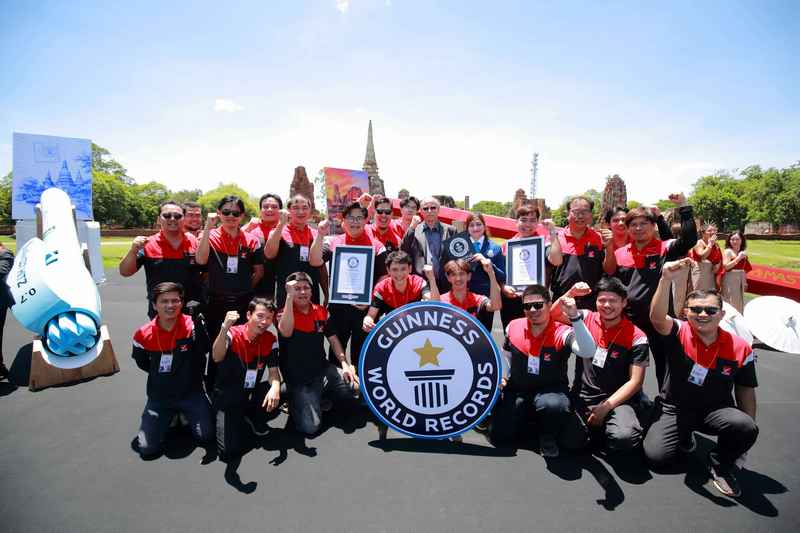 ดี.เอช.เอ. สยามวาลา สร้าง 4 สถิติโลก Guinness World Records จากเครื่องเขียนไอคอนิกของไทย