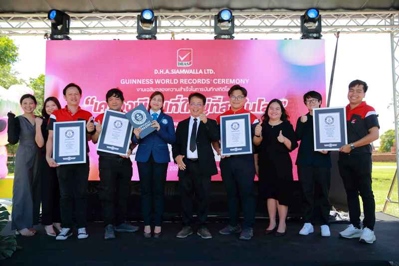 ดี.เอช.เอ. สยามวาลา สร้าง 4 สถิติโลก Guinness World Records จากเครื่องเขียนไอคอนิกของไทย